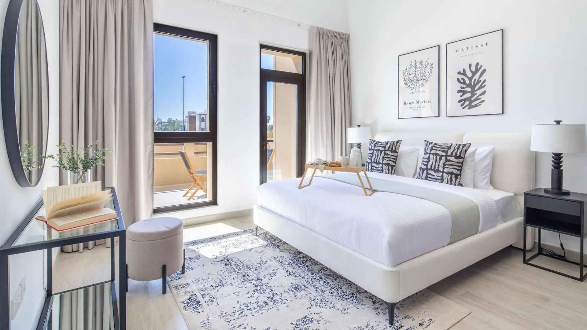 Frank Porter - Asayel 2 Dubai Apartment